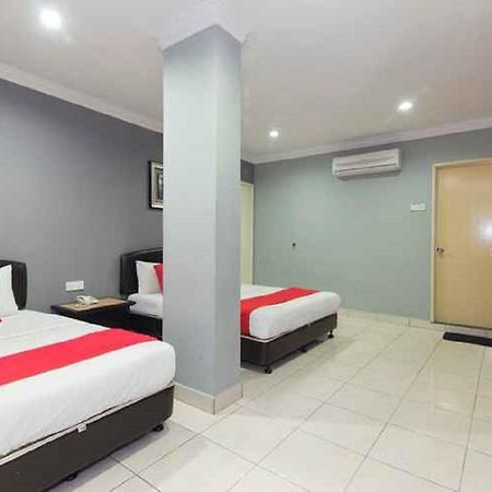 Puteri Ampang Hotel Exterior photo