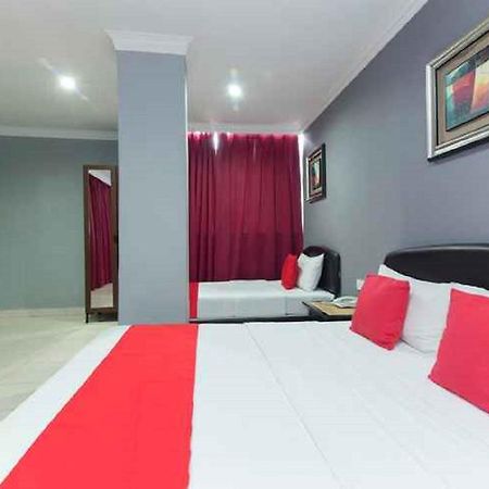 Puteri Ampang Hotel Exterior photo