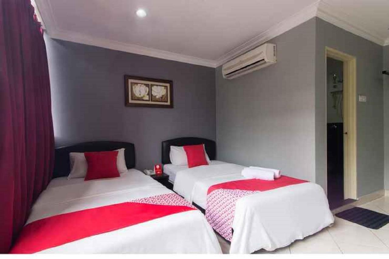 Puteri Ampang Hotel Exterior photo