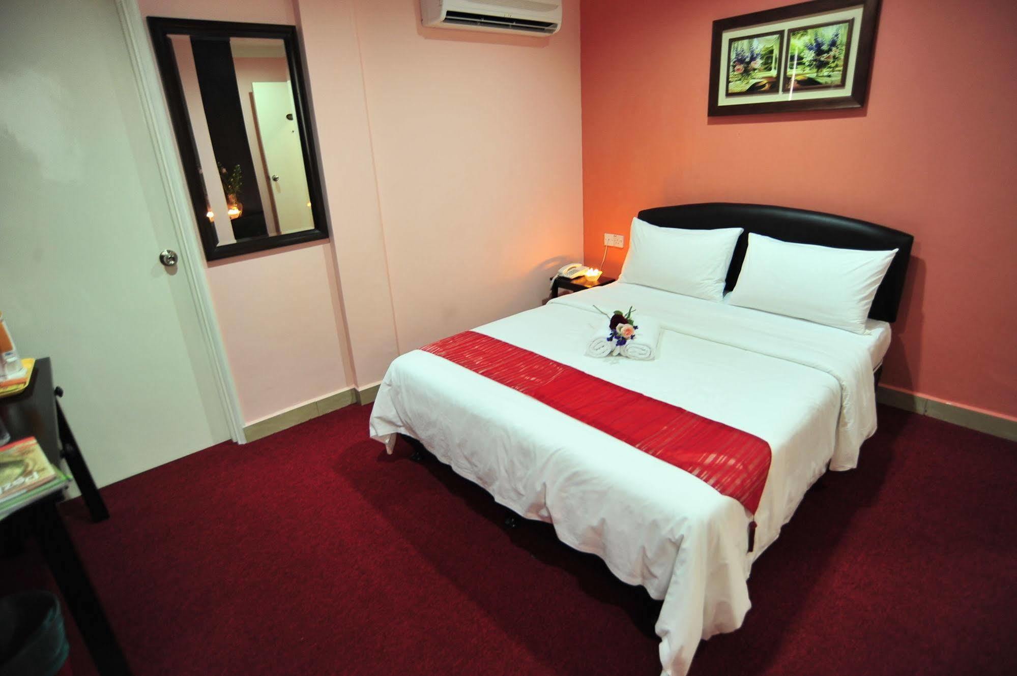 Puteri Ampang Hotel Exterior photo