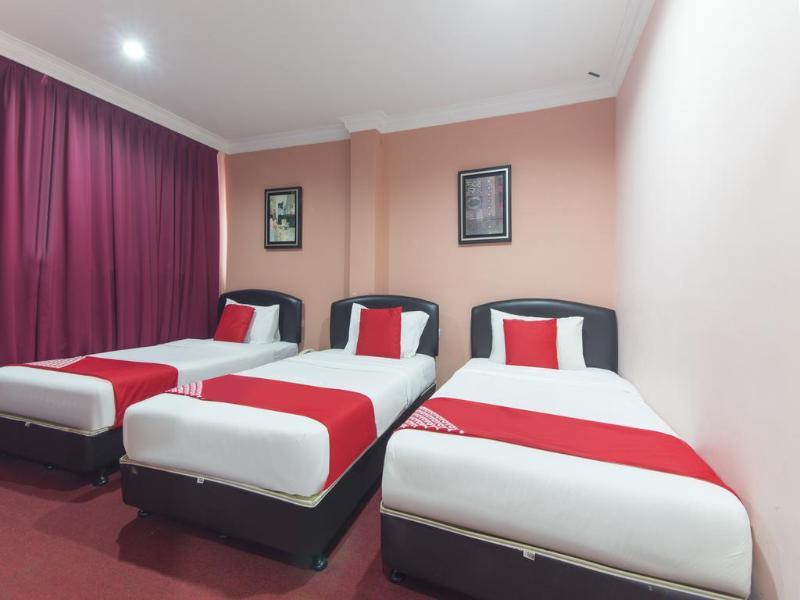 Puteri Ampang Hotel Exterior photo