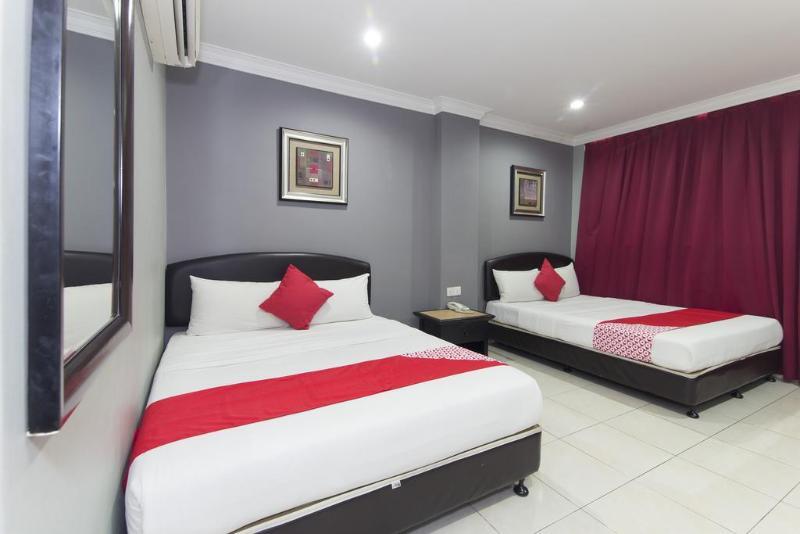 Puteri Ampang Hotel Exterior photo