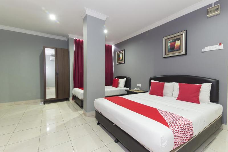Puteri Ampang Hotel Exterior photo