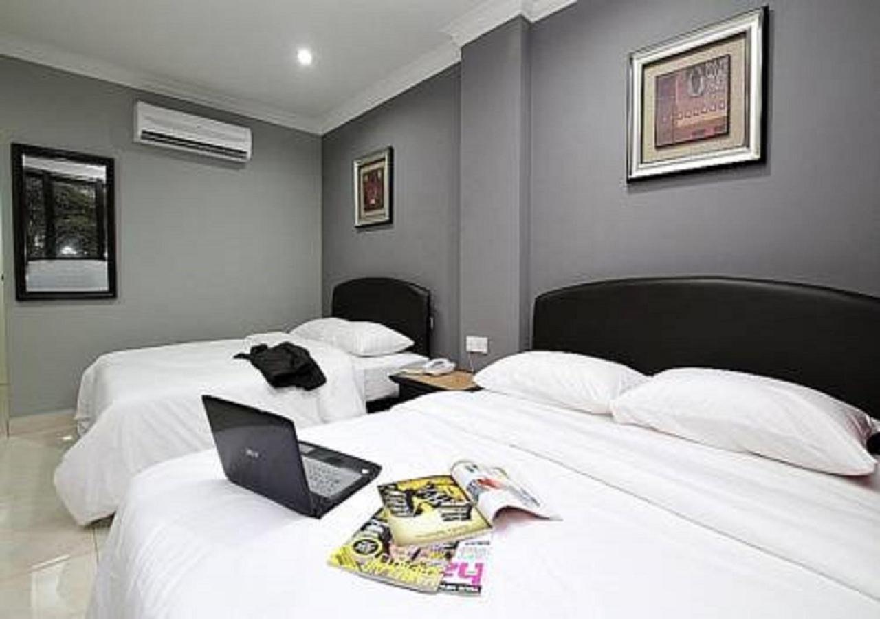 Puteri Ampang Hotel Exterior photo